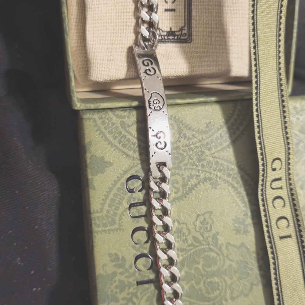 Authentic Gucci silver ghost chain bracelet